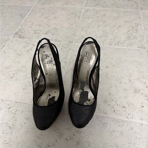 Pelle Moda Black Textured Heels Vero Cuoio 9M